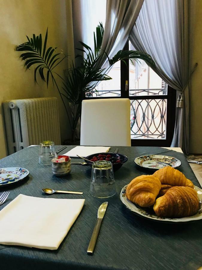Le Stanze Degli Angeli, Room & Breakfast Bolonha Exterior foto